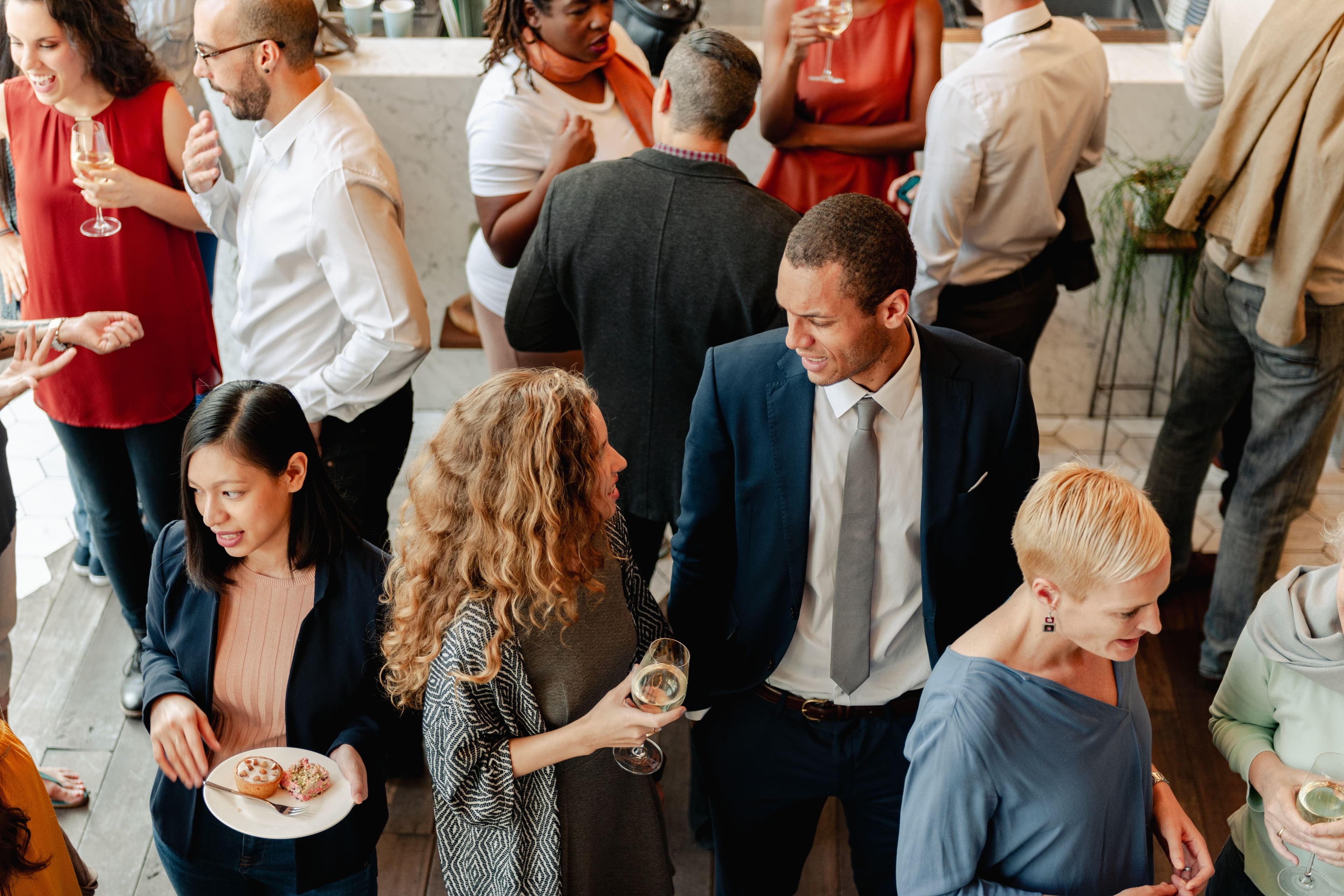 Article Entenda qual é a importância do networking para crescer na carreira thumbnail